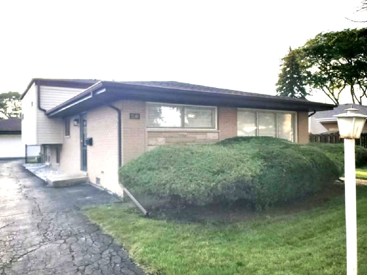  For Rent Des Plaines Illinois, 2140 Eastview