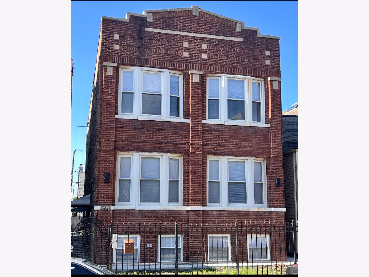  Rented Chicago Illinois