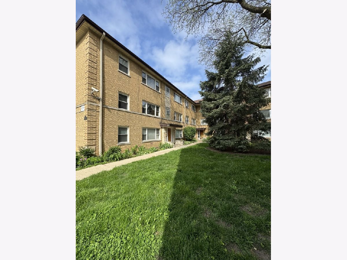 Sold Chicago Illinois, 4456 Gunnison