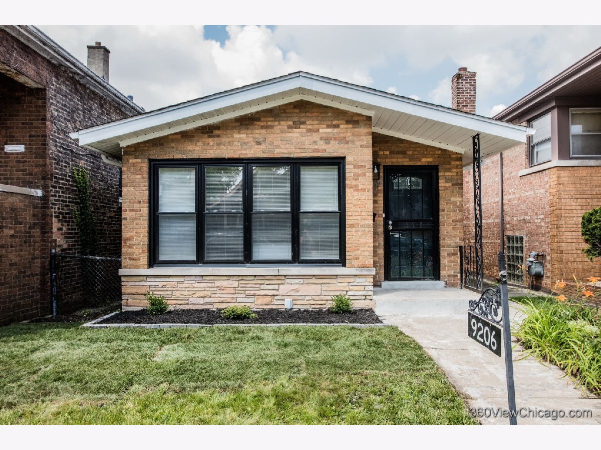  For Sale Chicago Illinois, 9206 Yates Boulevard