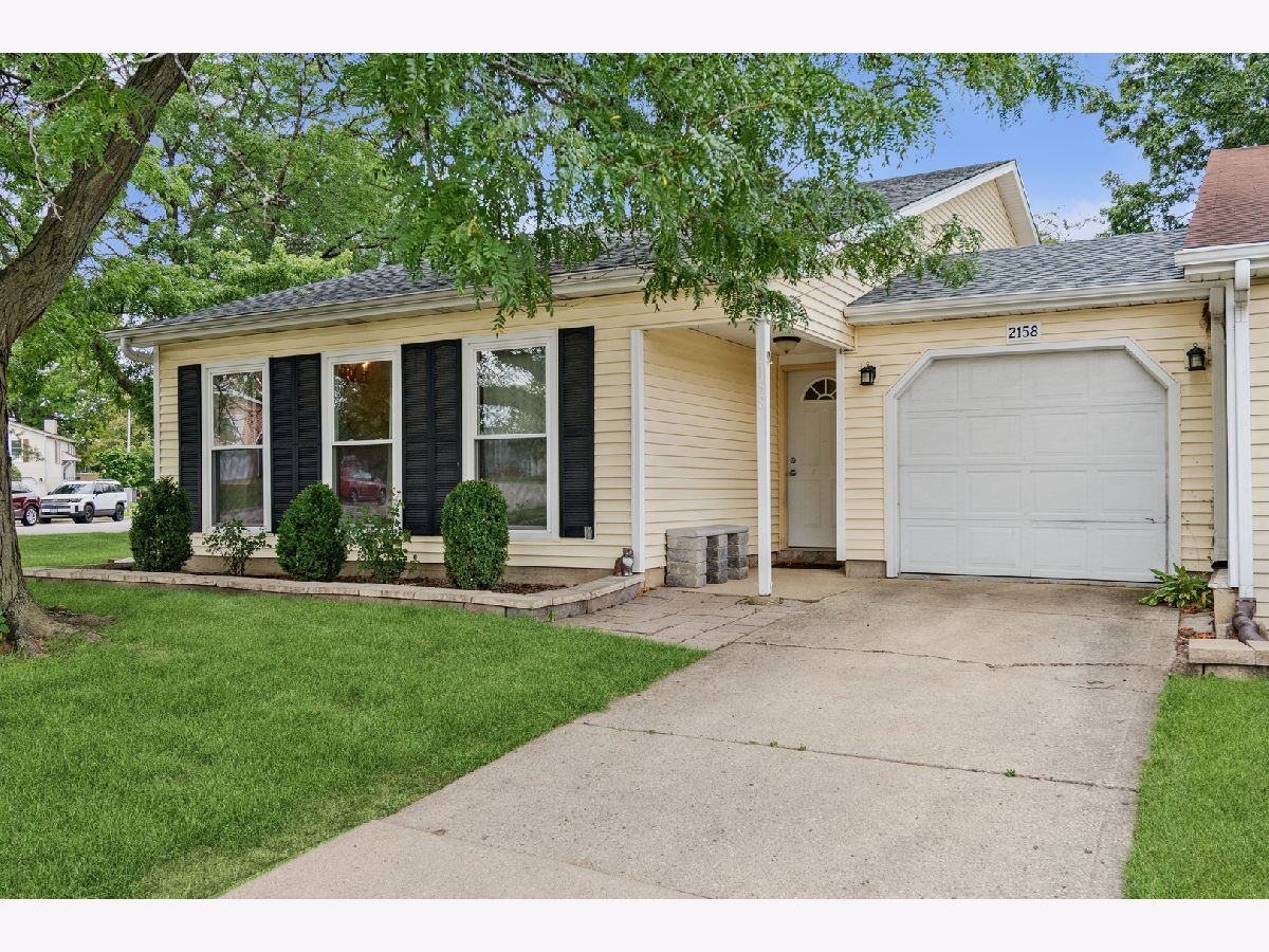  For Sale Glendale Heights Illinois, 2158 College Drive