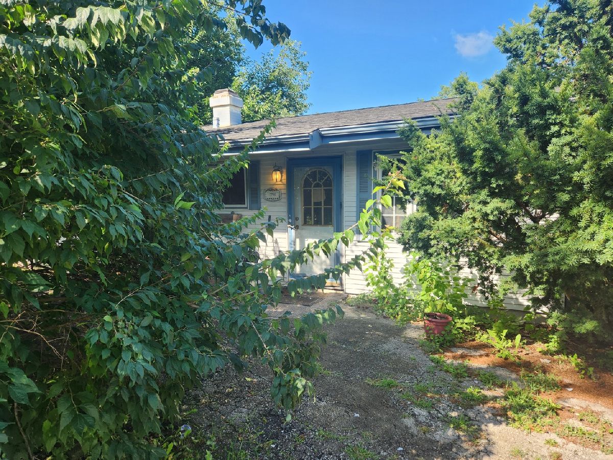  For Sale Downers Grove Illinois, 5708 Sherman Avenue