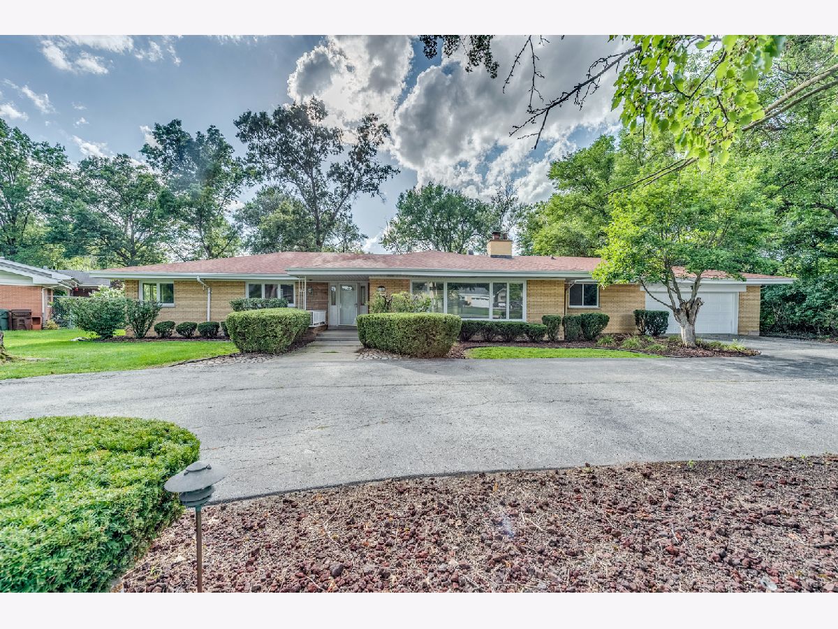  For Sale Olympia Fields Illinois, 690 Birch Lane