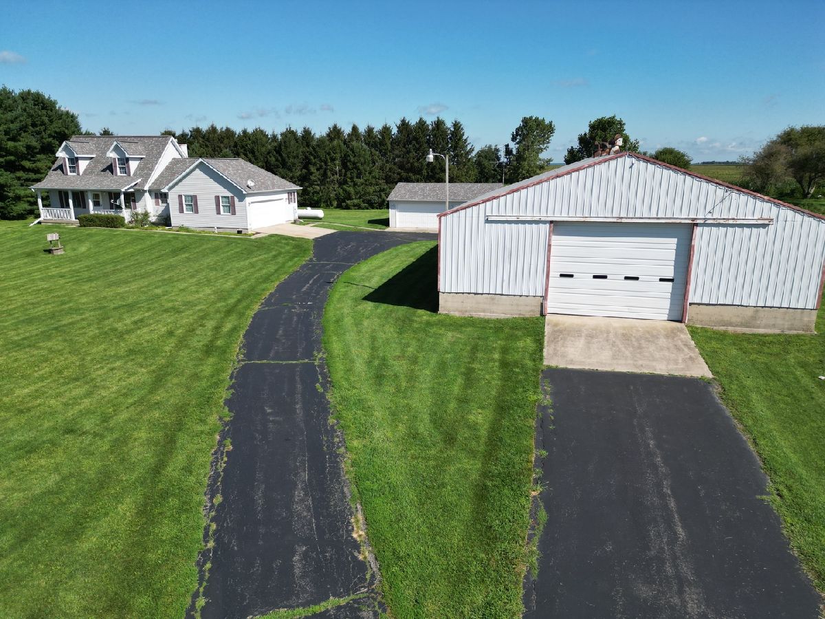  For Sale Ashton Illinois, 2658 Reynolds Road