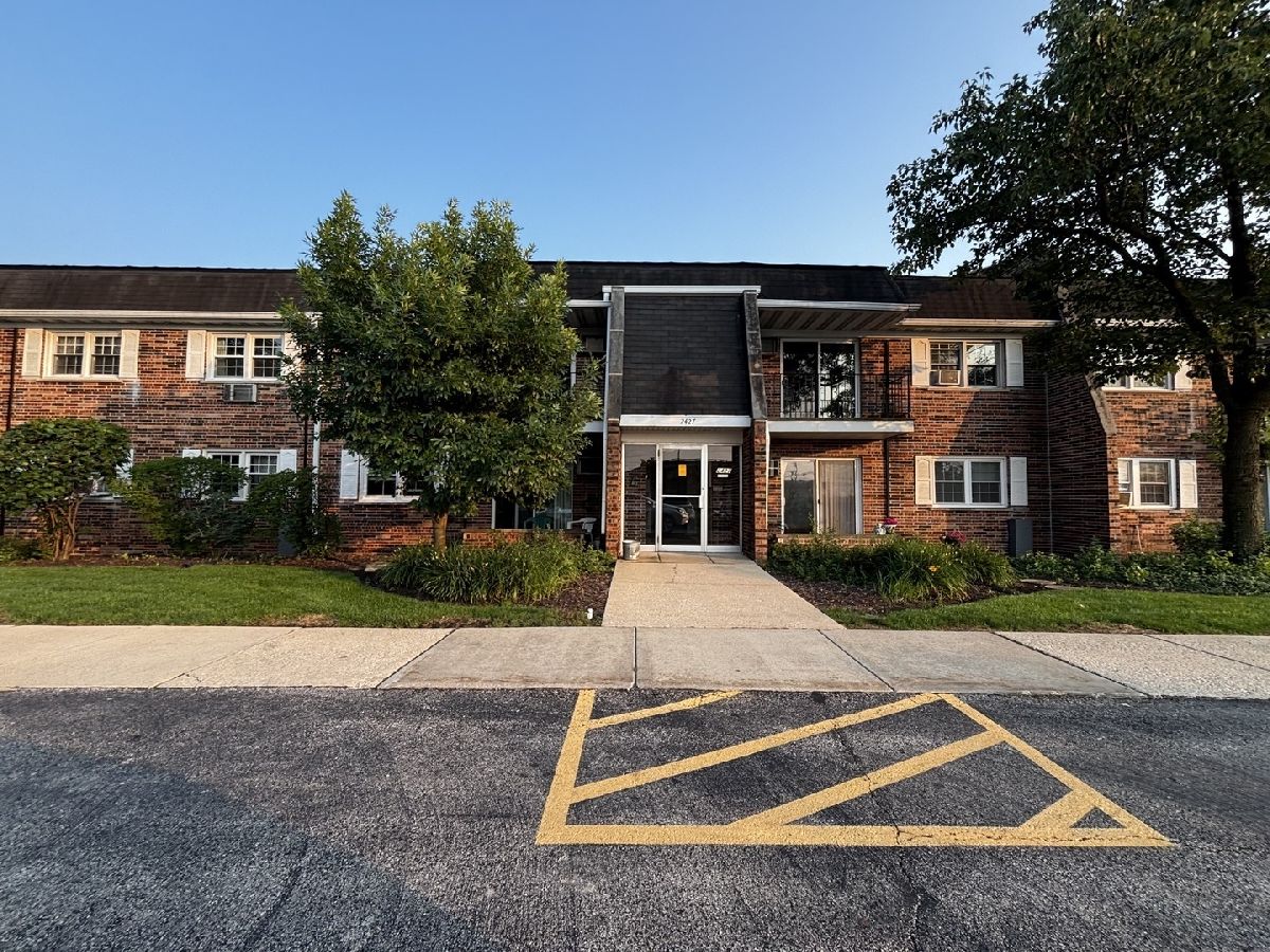  For Rent Downers Grove Illinois, 2427 Ogden