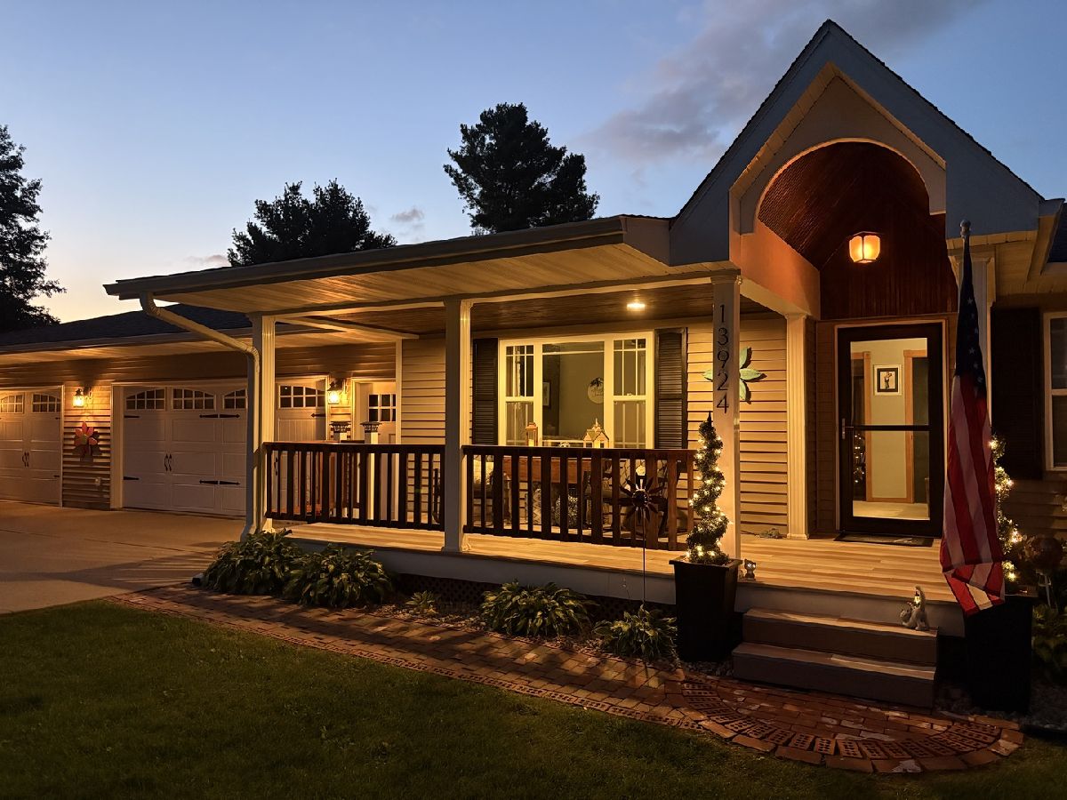  For Sale Morrison Illinois, 13924 Michael Court