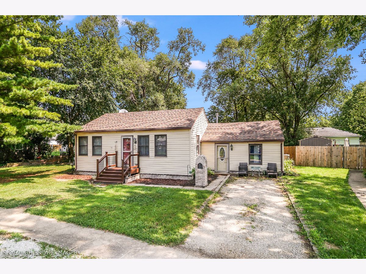  For Sale Wilmington Illinois, 621 Circle Drive