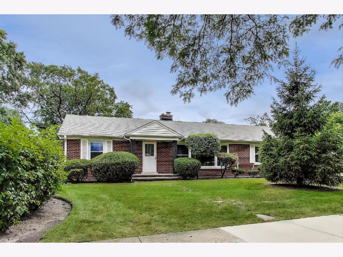  For Sale Glenview Illinois, 2435 Pick Drive
