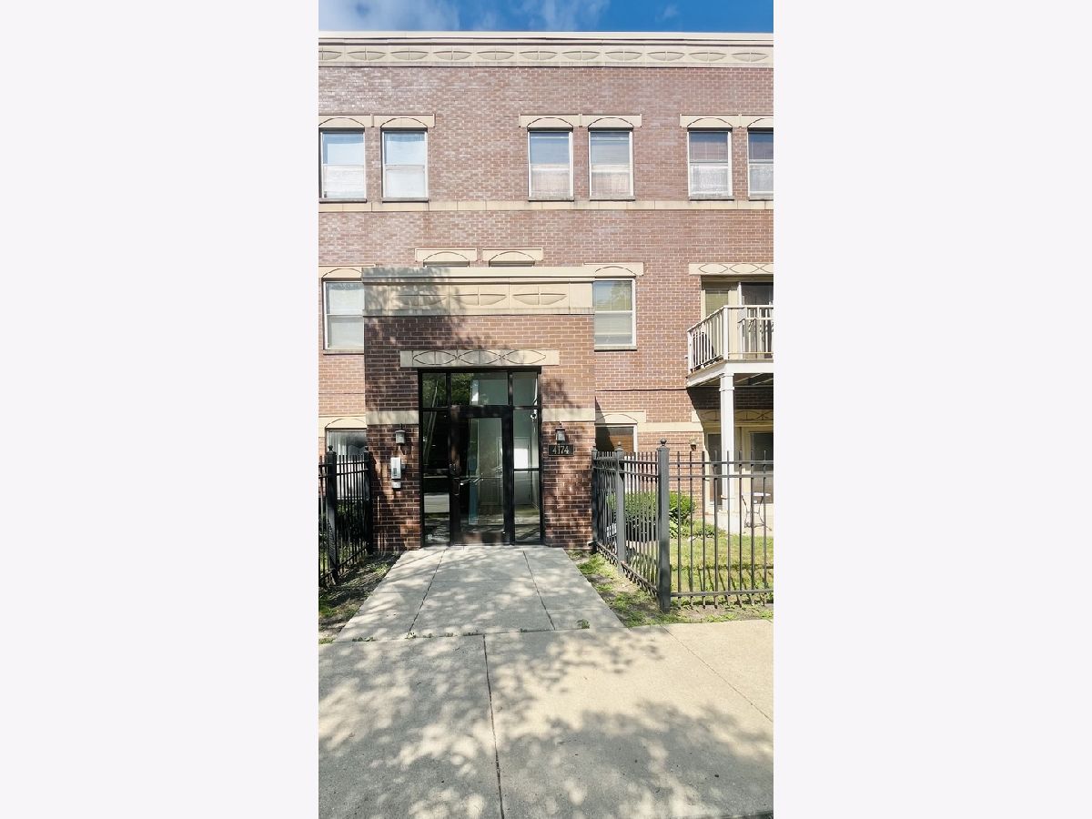  For Rent Chicago Illinois, 4174 Drexel