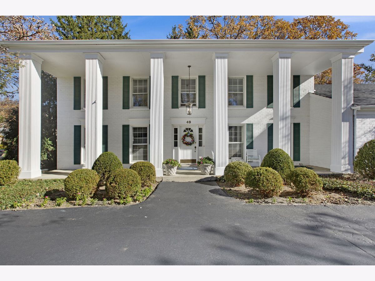  For Sale Lincolnshire Illinois, 46 Berkshire Lane