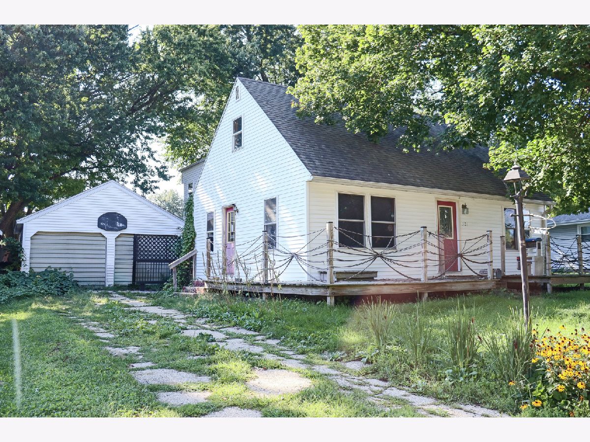  Sold Morrison Illinois, 301 Ash