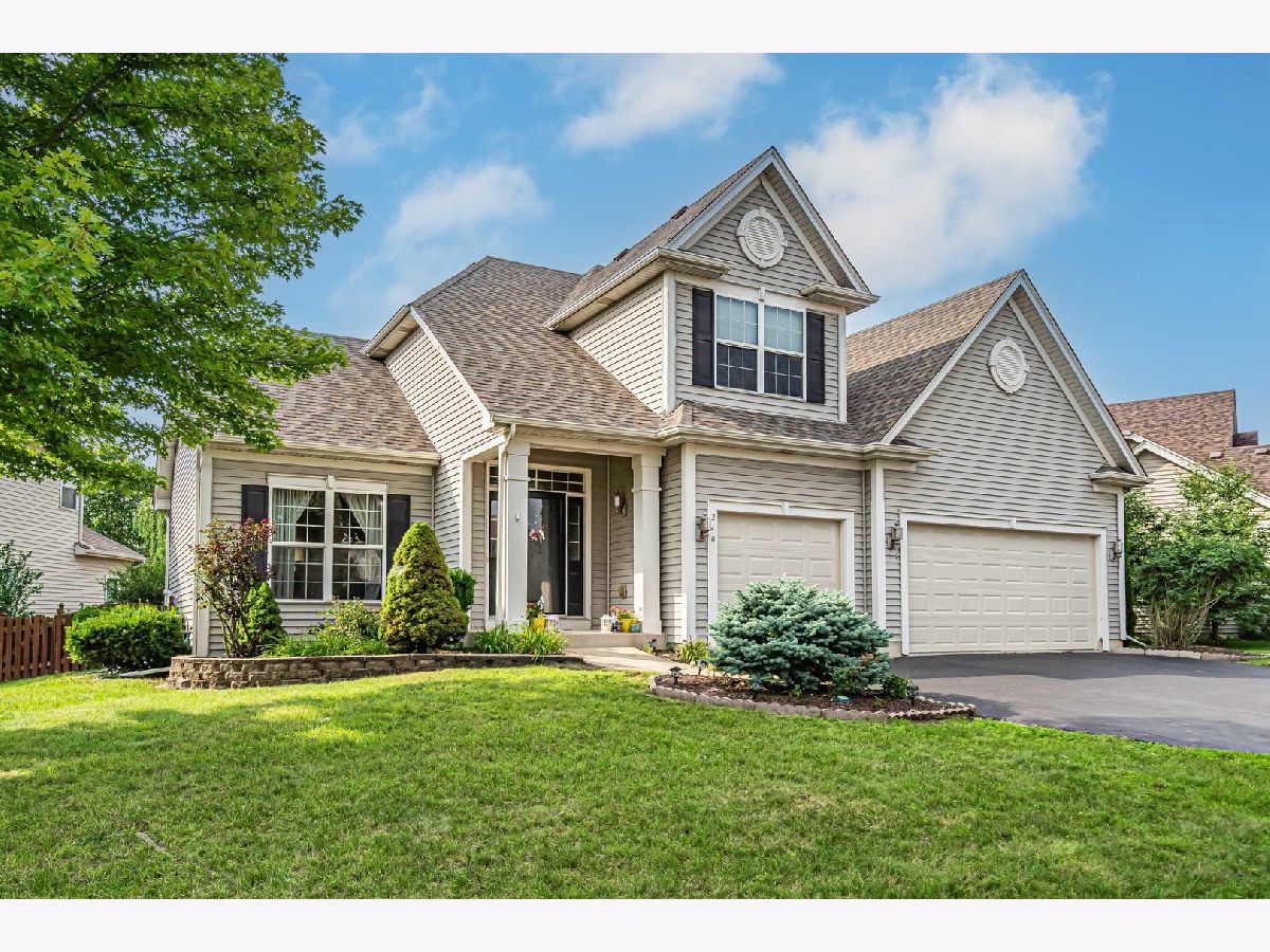 Homes For Sale Bartlett Pointe Bartlett Illinois, 240 Hearthstone Drive