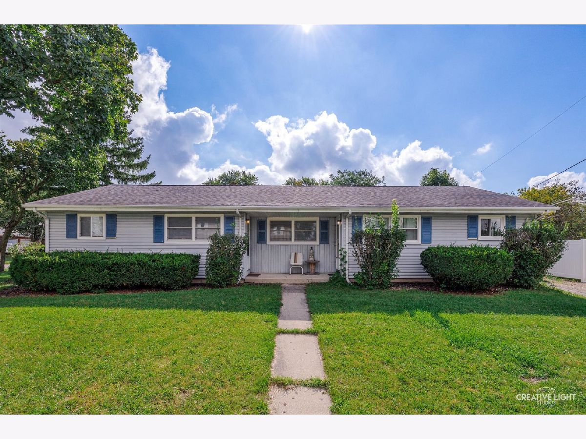  For Rent Sycamore Illinois, 1706 Willow