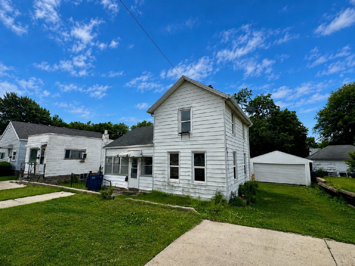  For Sale Lasalle Illinois, 1422-1426 5th Street