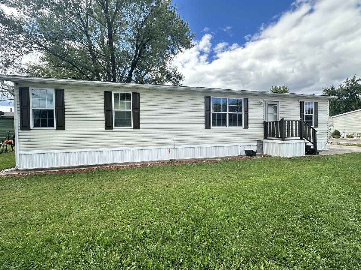  For Sale Bloomington Illinois, 319 Avenue F