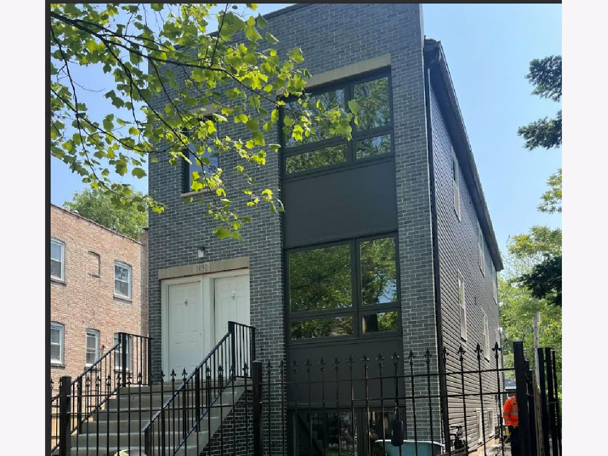  For Sale Chicago Illinois, 1051 Springfield Avenue