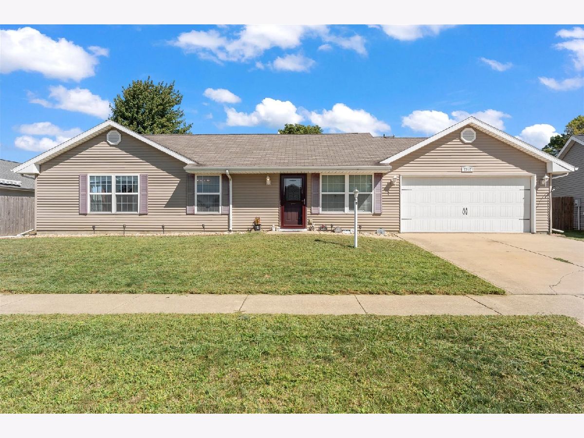 Homes For Sale Landis Farms Urbana Illinois, 2712 Milford Drive