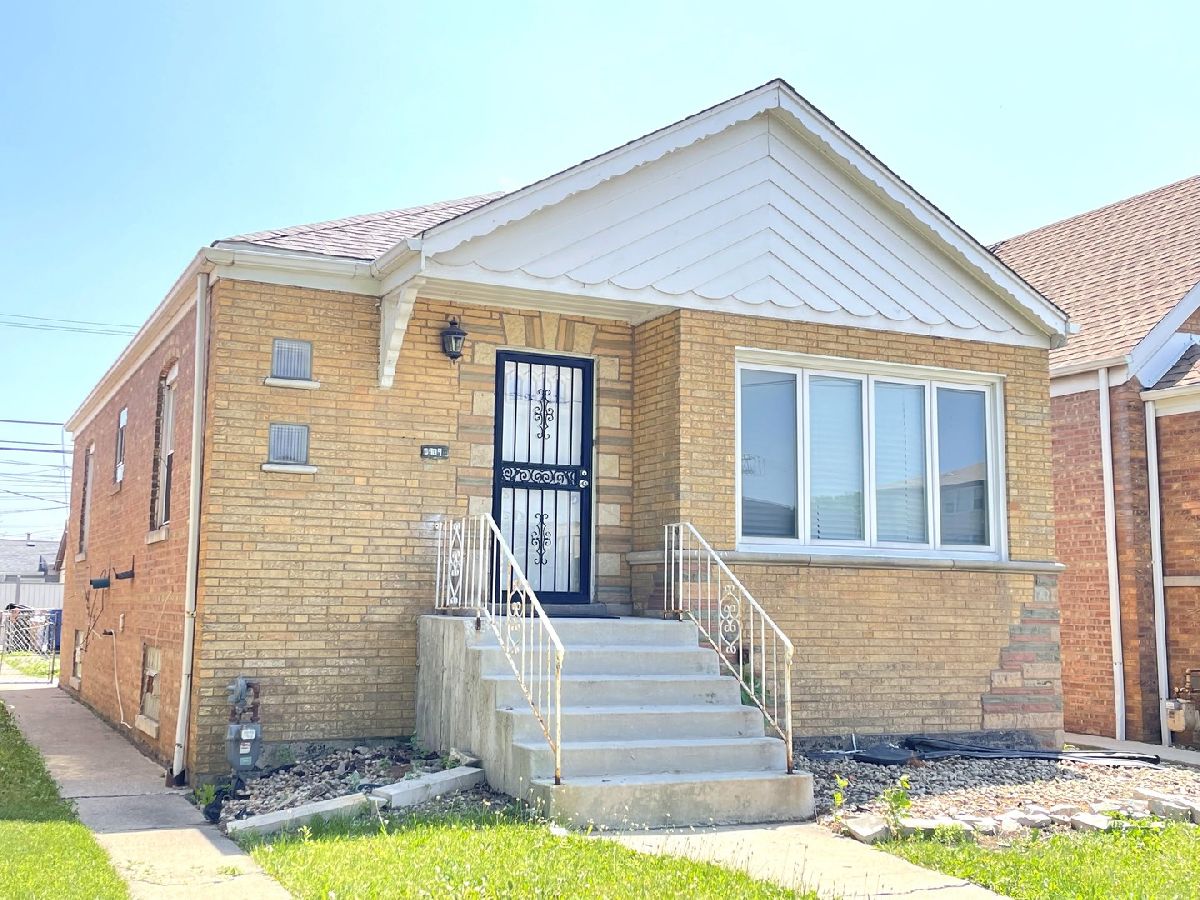  For Sale Chicago Illinois, 3909 71st Street