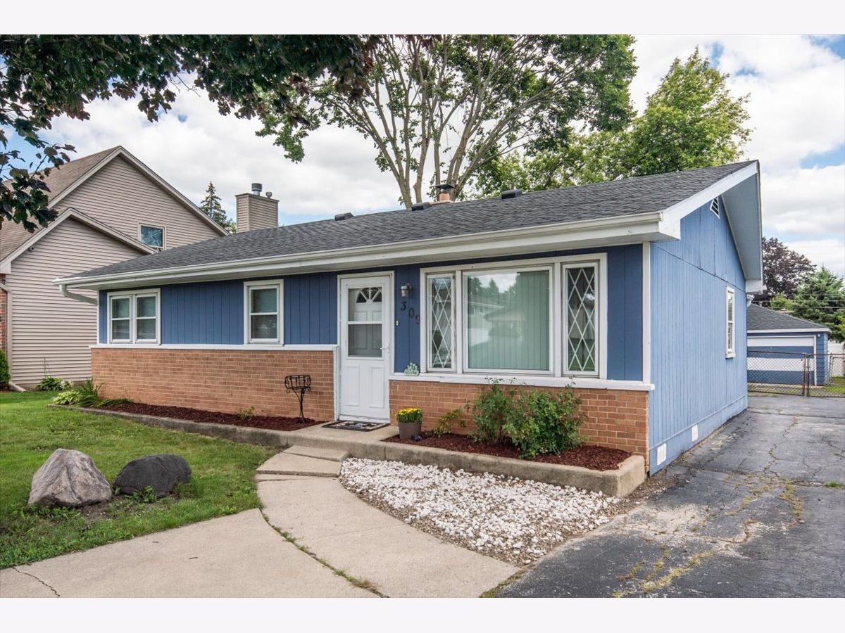  For Sale Wood Dale Illinois, 309 Edgewood Avenue