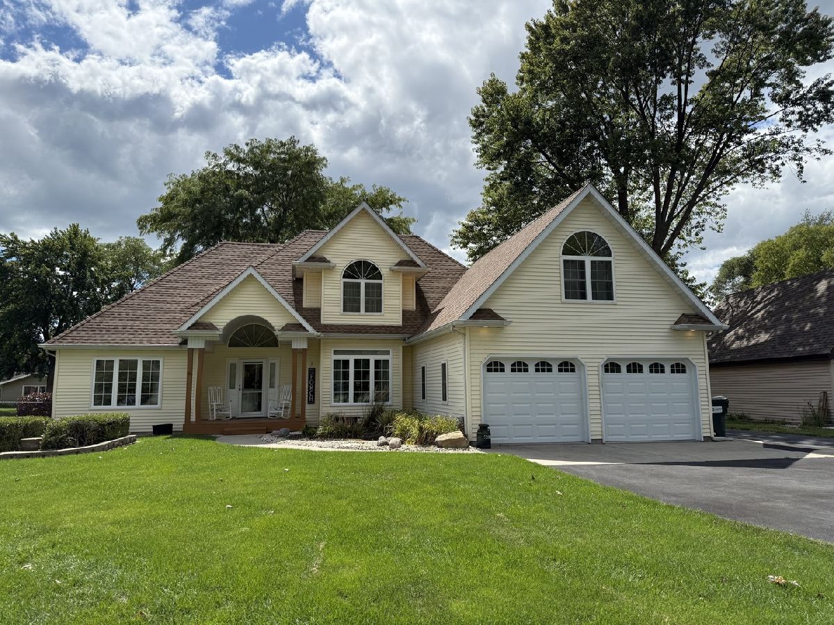 Homes For Sale Goose Lake Morris Illinois, 6035 Northern Drive