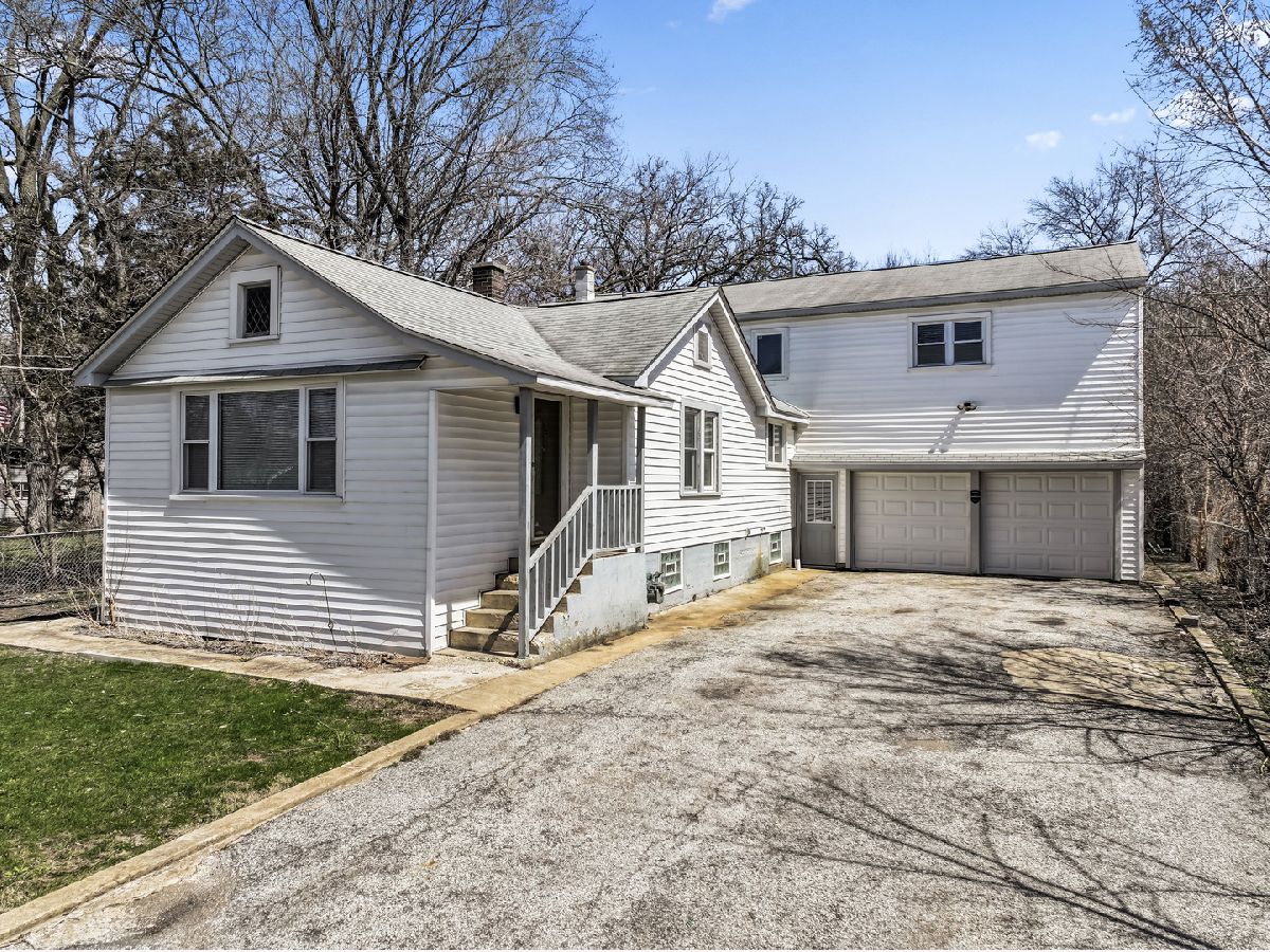  For Sale Mchenry Illinois, 2916 Oakwood Avenue