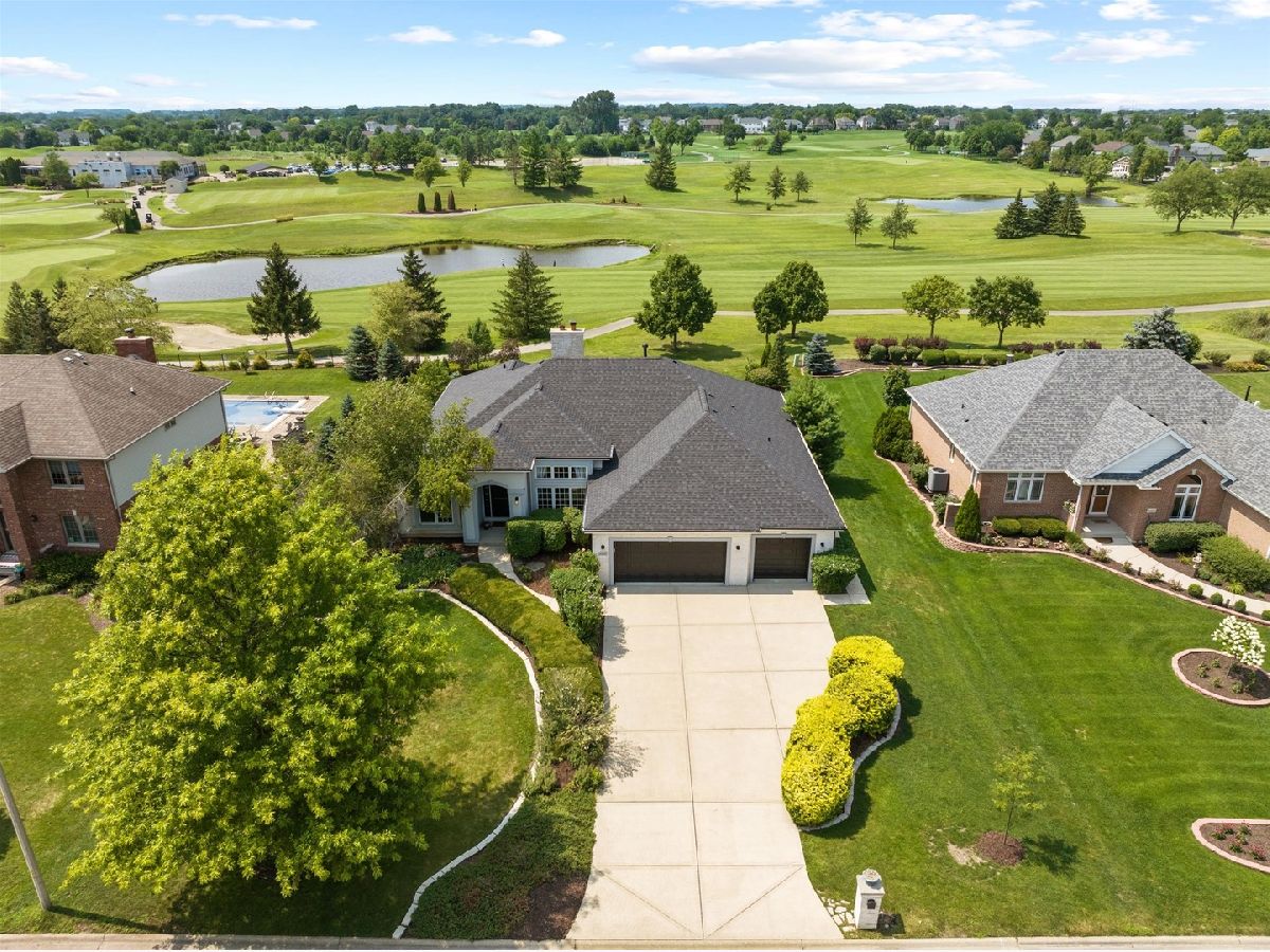 Homes & Townhomes Sold Broken Arrow Thunderhill Lockport Illinois, 16160 Blackhawk