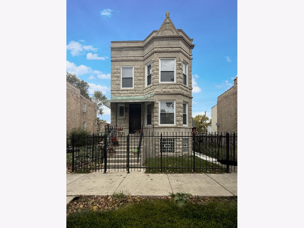  For Sale Chicago Illinois, 4032 Wilcox Street