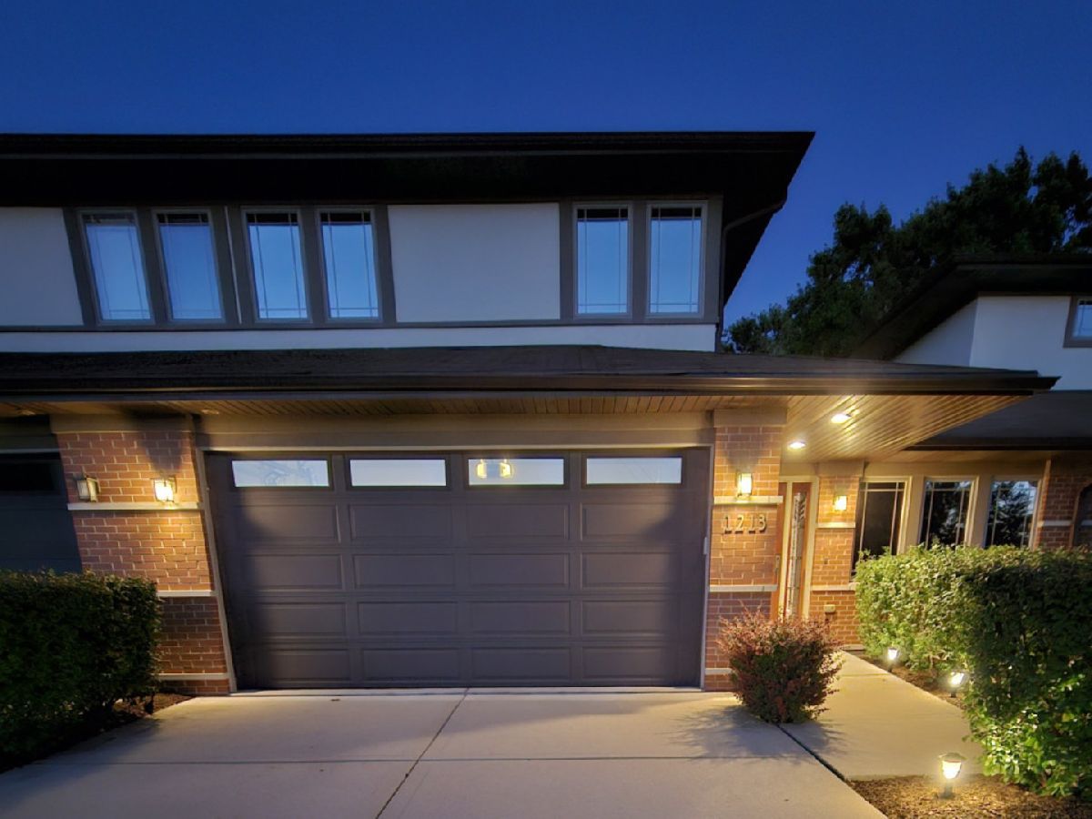  For Sale Lemont Illinois, 1213 Prairie Lane