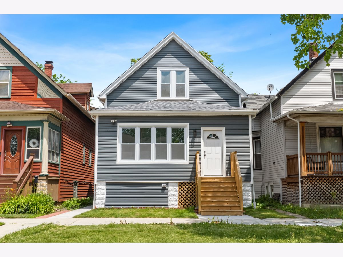  Sold Chicago Illinois, 5748 Erie
