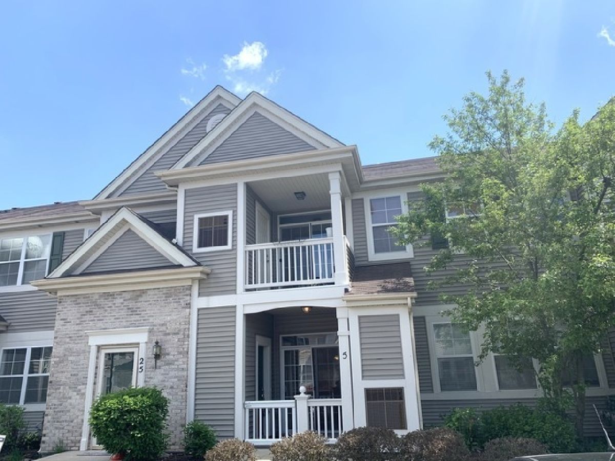  For Rent Pingree Grove Illinois, 2220 Aurora