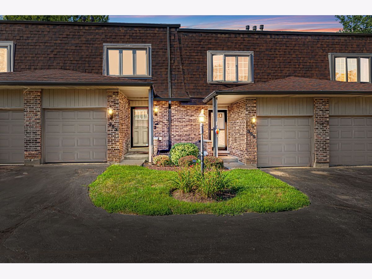  For Sale Grayslake Illinois, 353 Getchell Avenue