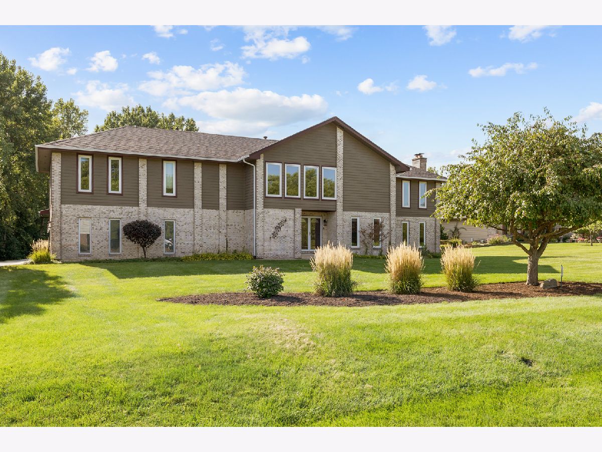 For Sale Dundee Illinois, 17N560 Hidden Hills Trail