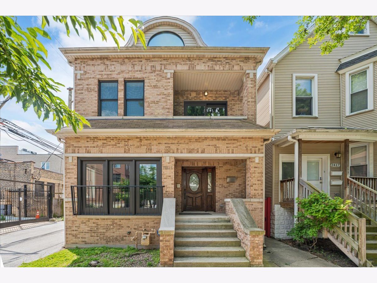  For Sale Chicago Illinois, 2415 Belle Plaine Avenue