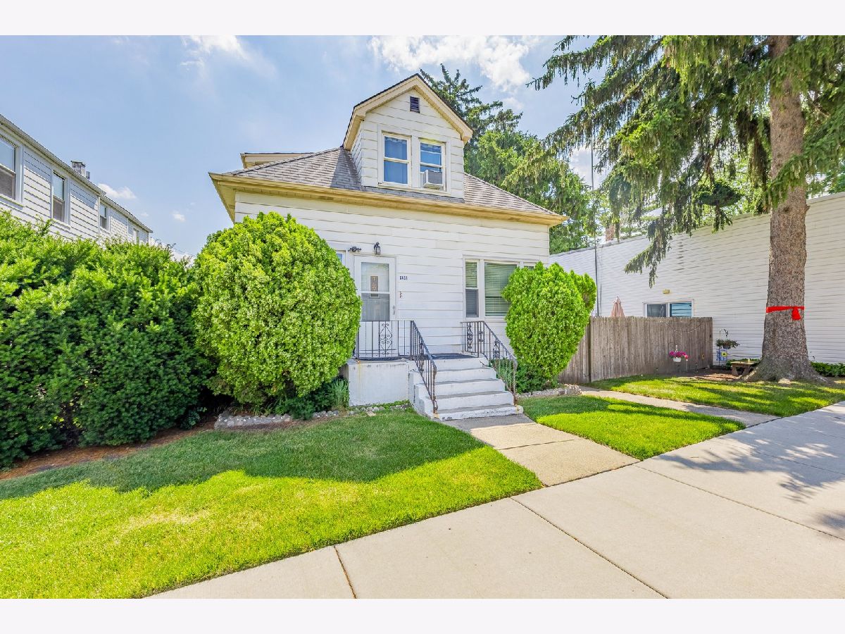  Rented Chicago Illinois, 6461 Newark