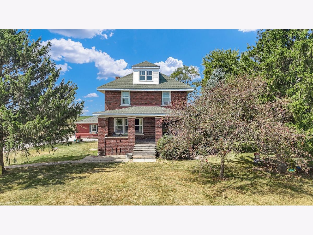  For Sale Mansfield Illinois, 2816 1100 East Road