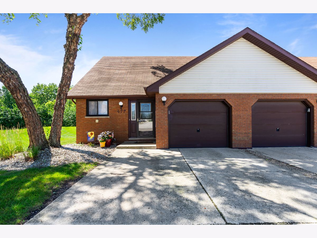  For Sale Manhattan Illinois, 477 Fairview Drive