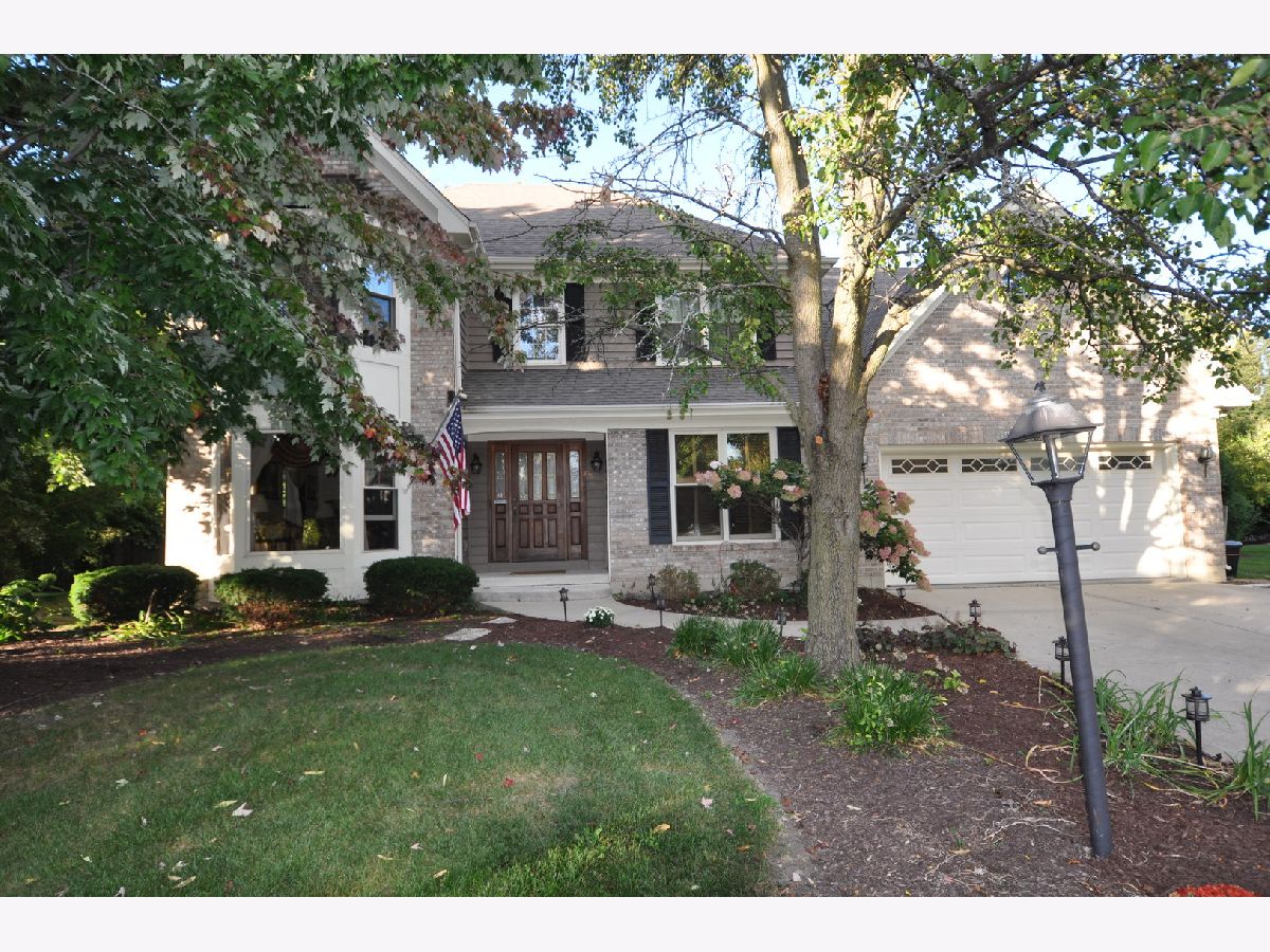  For Sale West Chicago Illinois, 2625 Bobwhite Lane