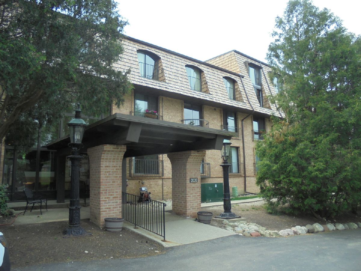  For Rent Barrington Illinois, 600 Russell