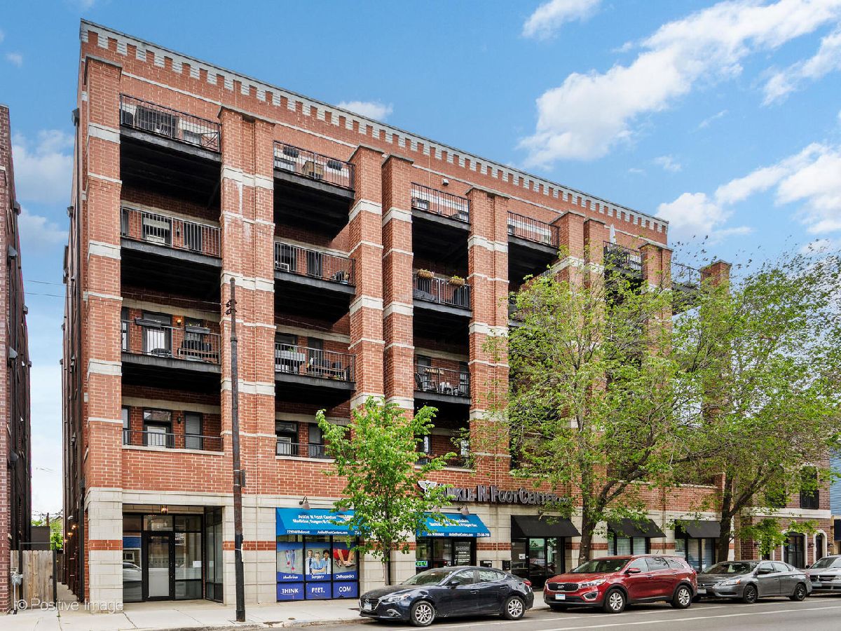 For Sale Chicago Illinois, 2222 Belmont Avenue
