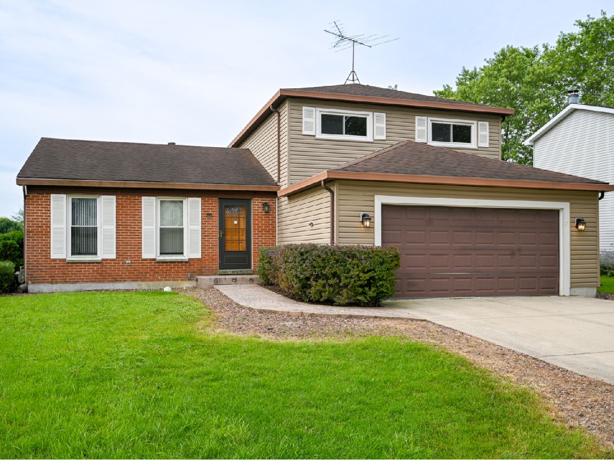  For Sale Downers Grove Illinois, 1141 Robey Avenue