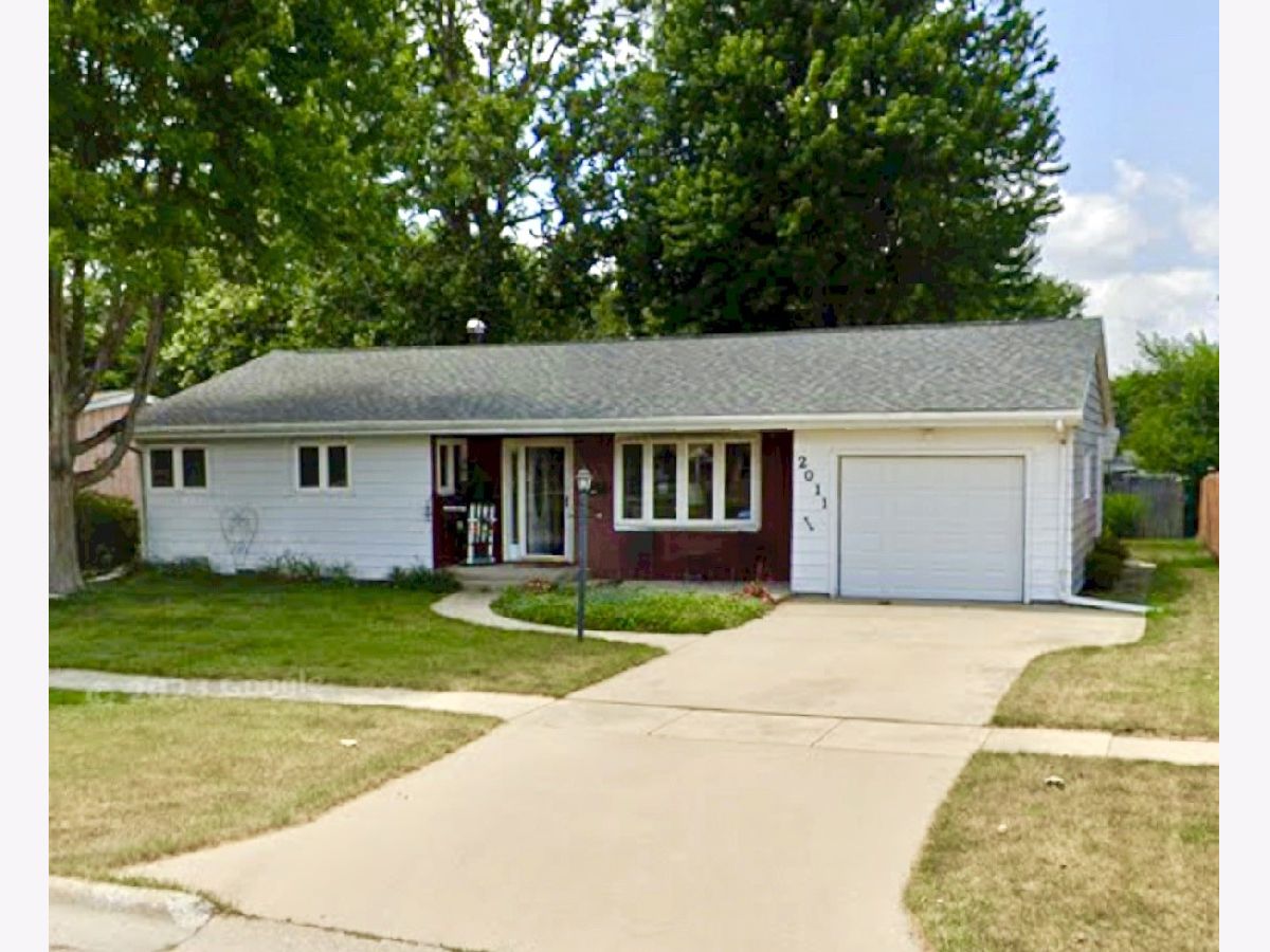  Sold Sterling Illinois, 2011 16th