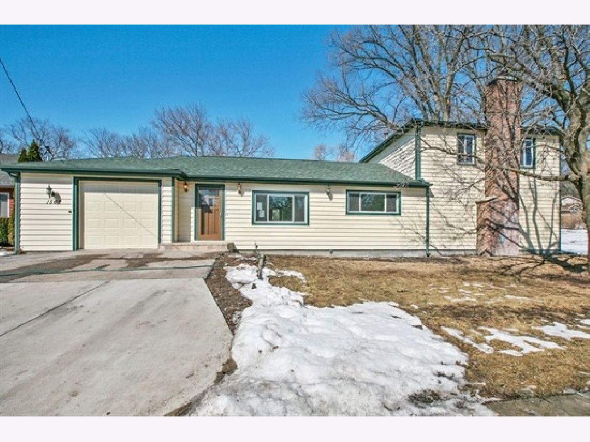  For Rent Algonquin Illinois, 1562 Harrison