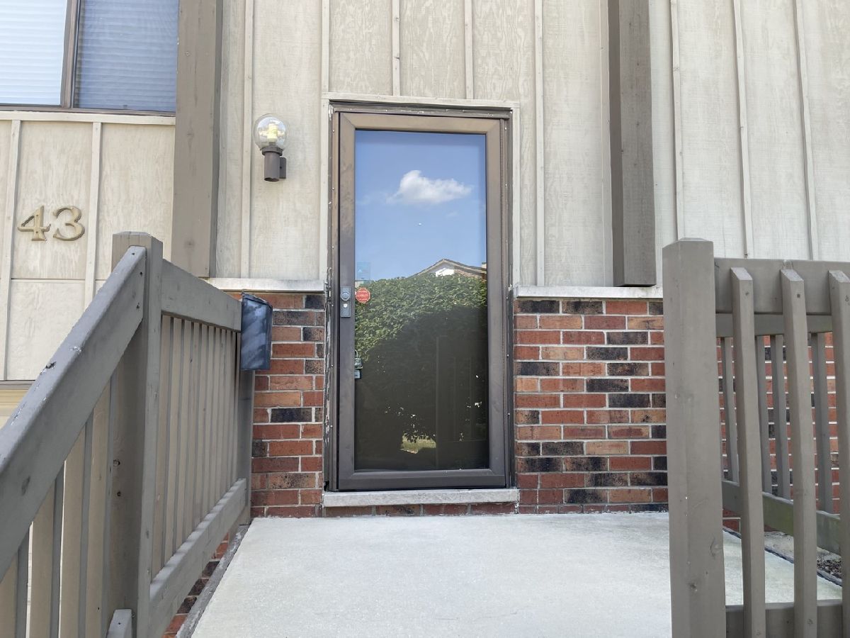 Sold Willowbrook Illinois, 43 Portwine