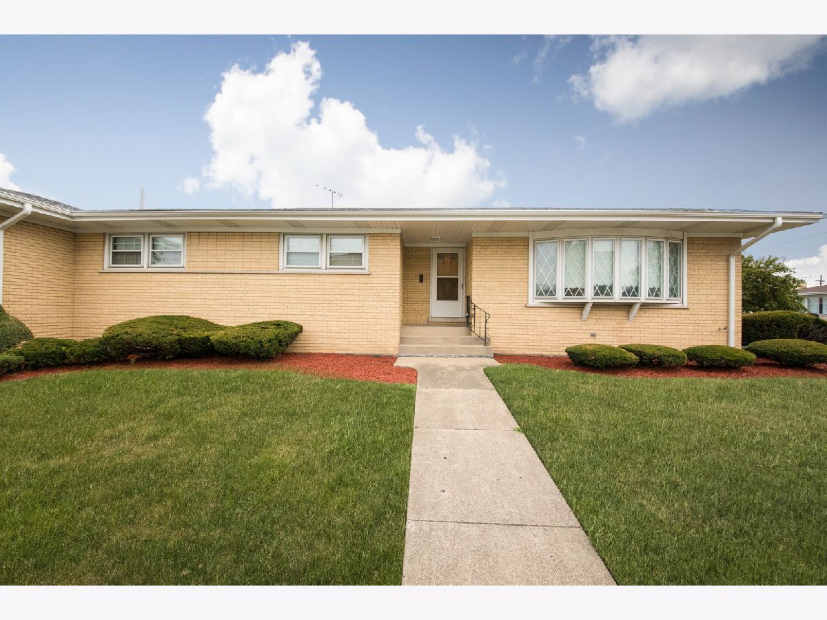 Sold Chicago Illinois, 8560 Winona