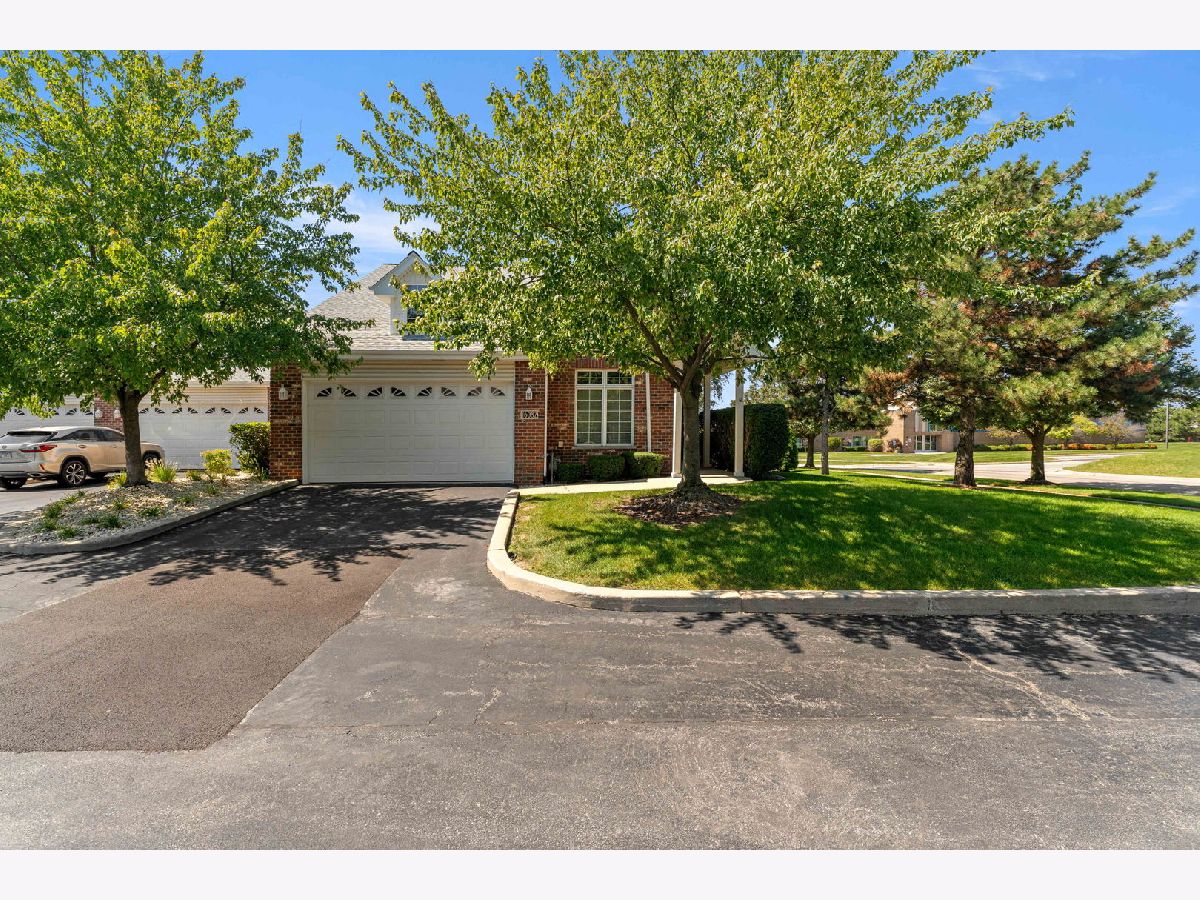  For Sale Tinley Park Illinois, 16082 Julia Courtyard