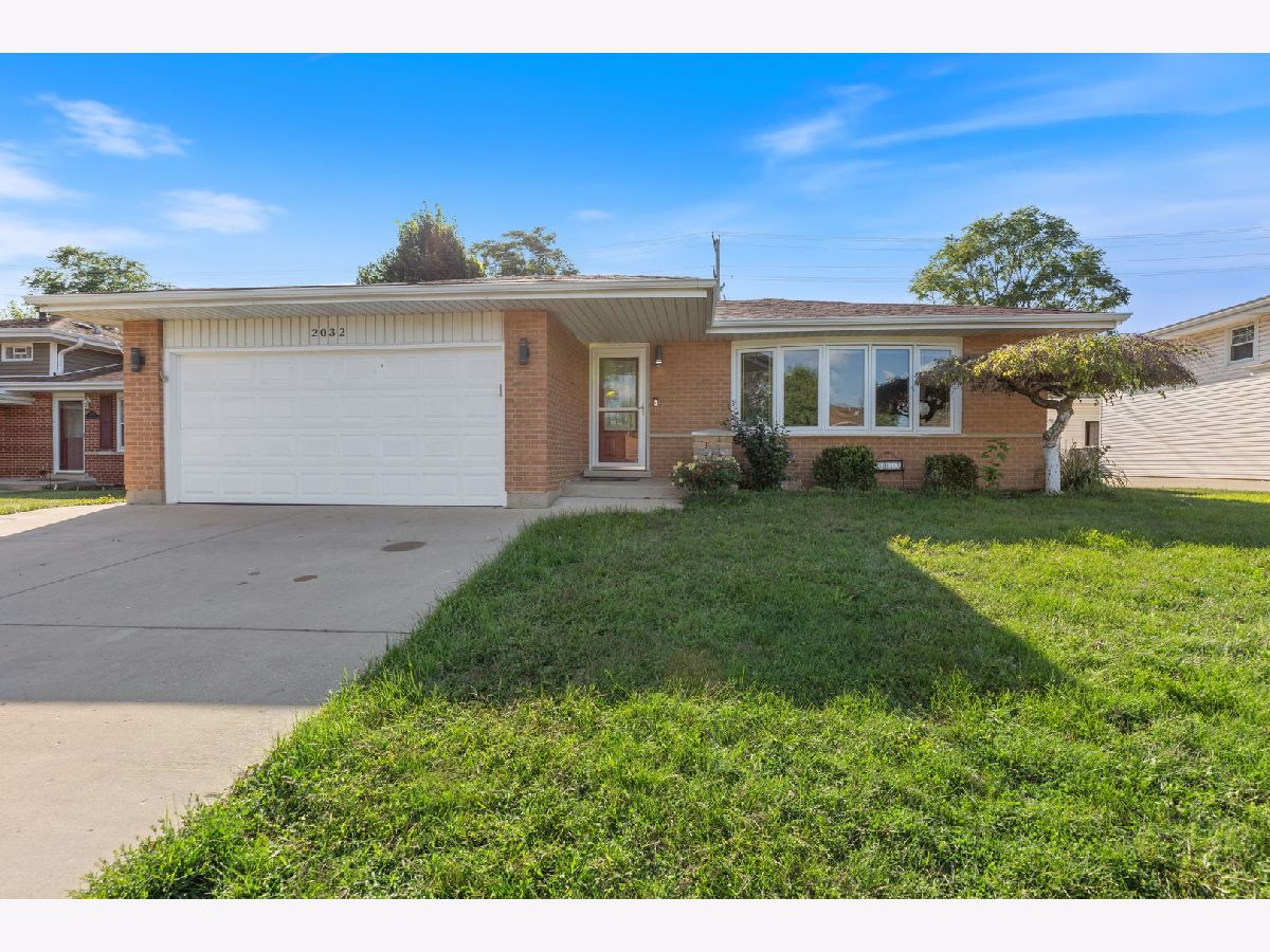  For Sale Palatine Illinois, 2032 Wainwright Court