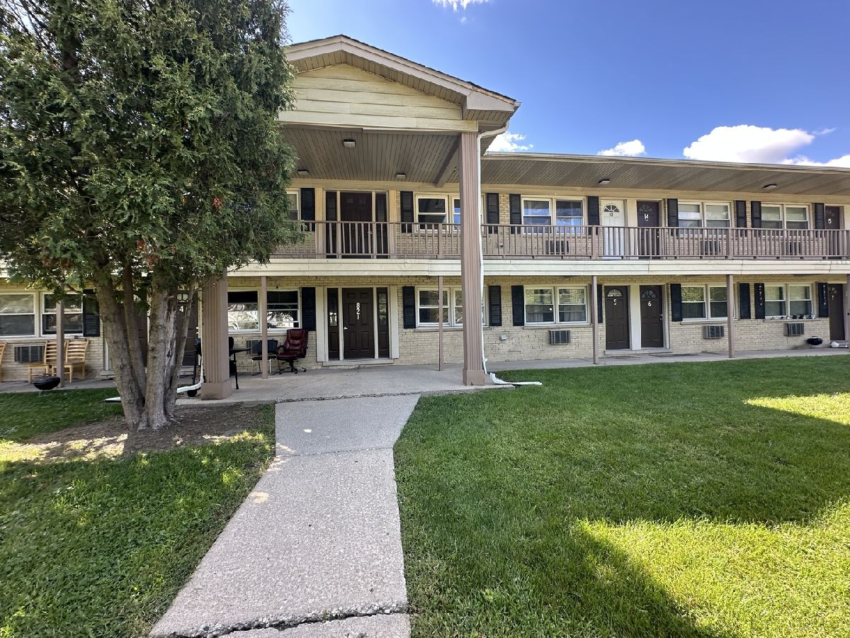  For Sale Elgin Illinois, 821 Bode Road