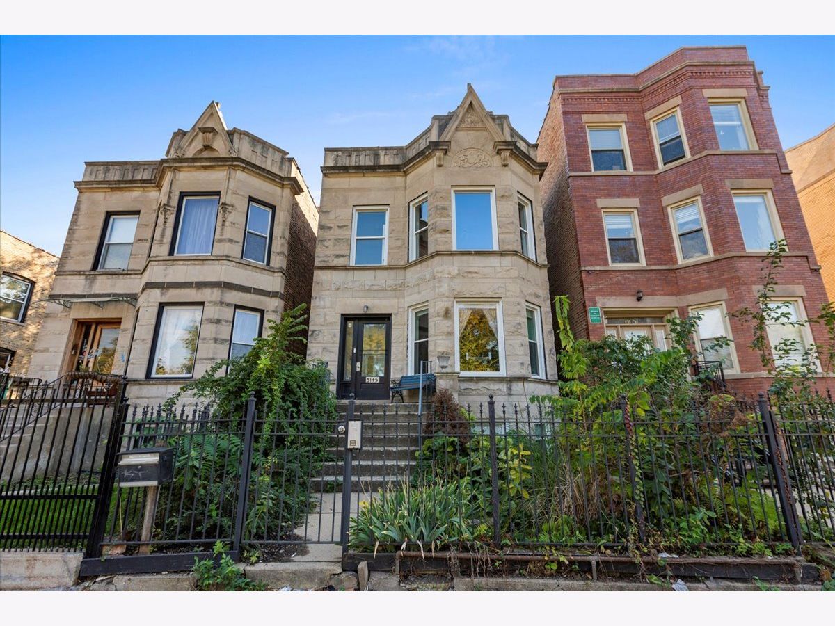  Rented Chicago Illinois, 3145 Augusta