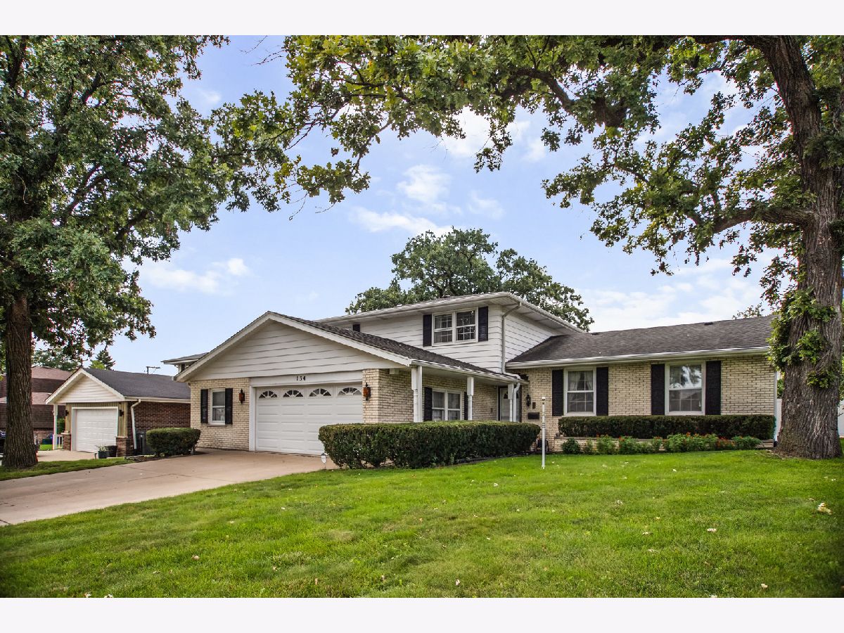  For Sale Hillside Illinois, 134 Maple Avenue