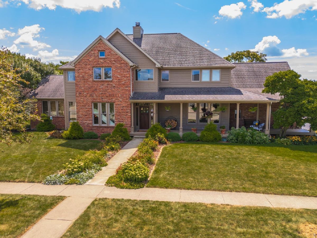  For Sale Bloomington Illinois, 31 Hodgehaven Circle